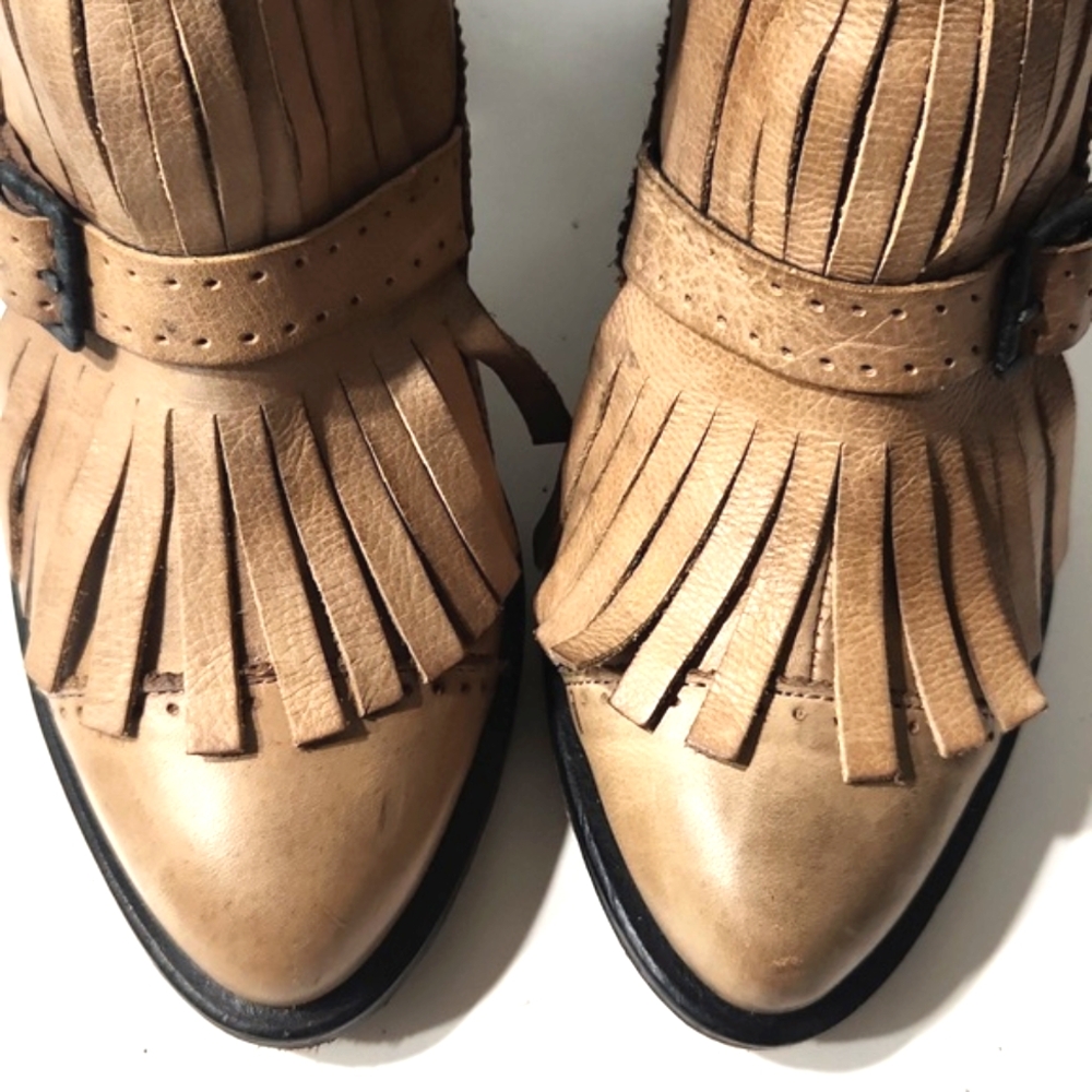 Free People Circle Back Distressed Leather Kiltie Fringe Boots Tan Size EU 38 - Picture 7 of 16